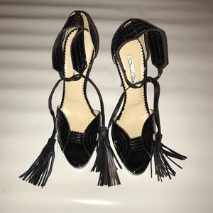 Oscar de la Renta Black Patent Platform Sandals